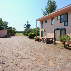  Alloggio per agriturismo Società Agricola La Staccionata